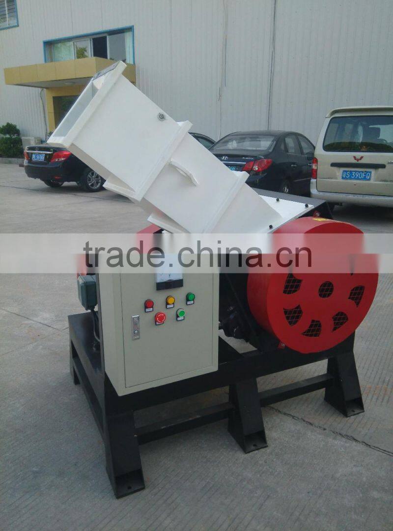 plastic pvc pipes crusher equipment with recyclying system, blower and silo