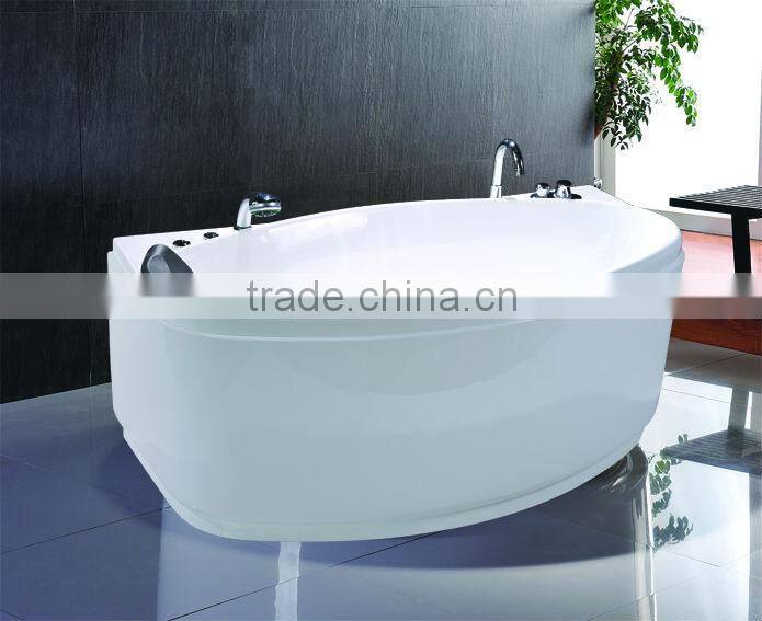 Constar Freestanding Whirlpool Bathtub 1400*760*630mm
