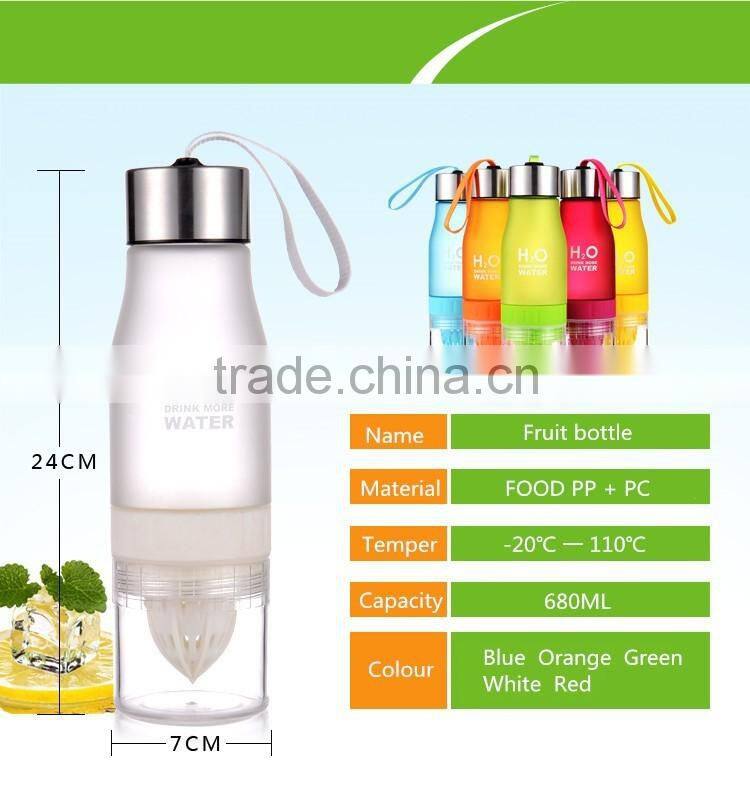 Plastic lemon water bottle juice cup fruit cups filter lemon squeezer fruit juice bottle
