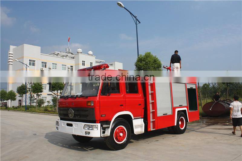 Dongfeng 4000liters mini fire truck