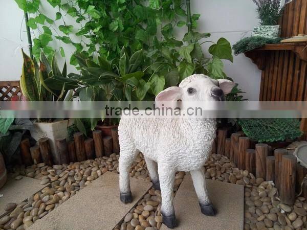 Small garden ornaments statues sheep statue for home decoration