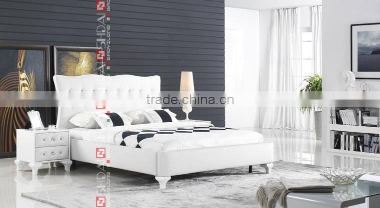 white leather bed / double bed frame / dubai bed furniture B904