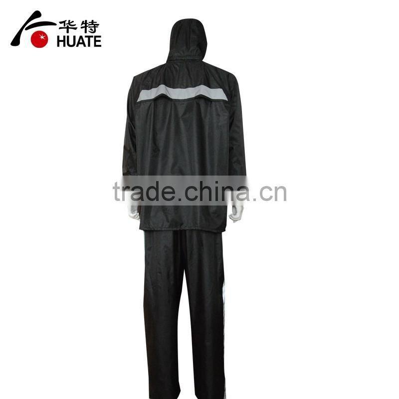 Mens black refelective raincoat,waterproof polyester raincoat manufacturer