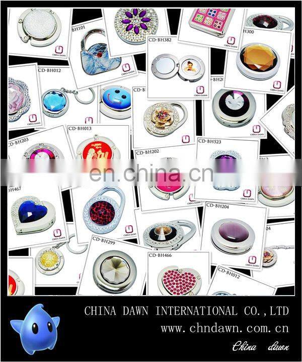 Simple heart shape colored painting bag hook with stars