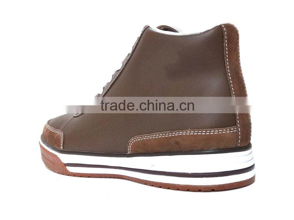 Casual Looking Men Stylish and Safety Anti statics Steel-capped Shoes