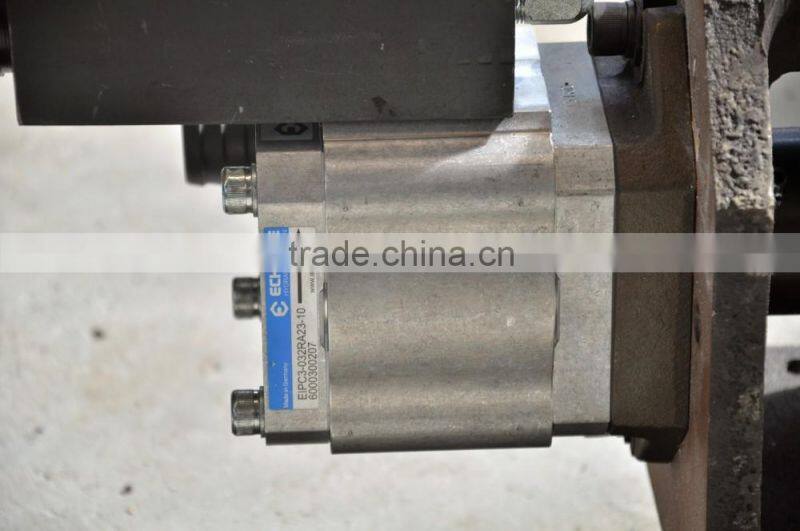 130Ton Plastic Injection Molding Machine
