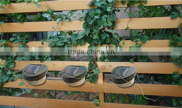 Outdoor portable led wall solar lamp