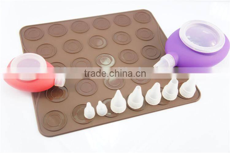 Food grade silicone cake decoration press
