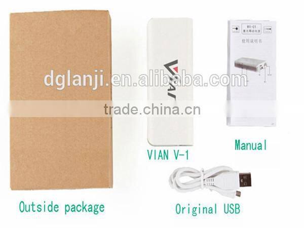 Newest Design Universal 5200mAh Power Bank with Green Laser Pointer