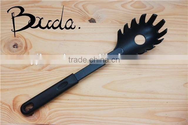 Hot sale good quality 6pcs FDA/LFGB nylon kitchen tools BD-N7799