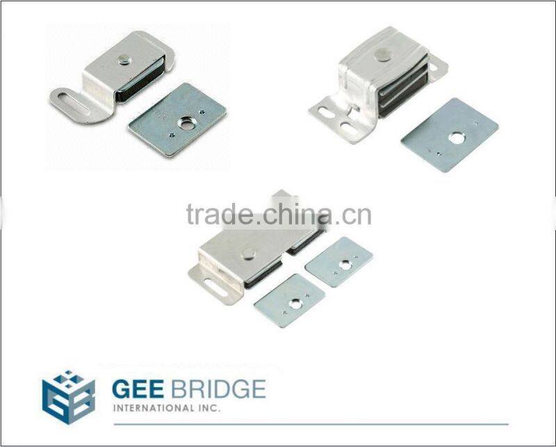 0801023 Plastic Housing Furniture Hardware Door Cabinet Magnetic Catch