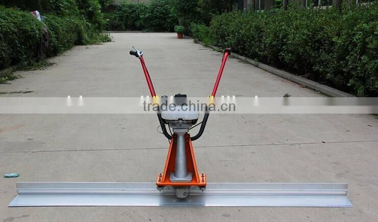 cheaper price high quality road concrete vibrating screed with Honda engine