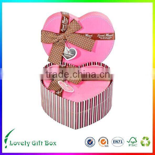 Red custom carving design paper packaging box