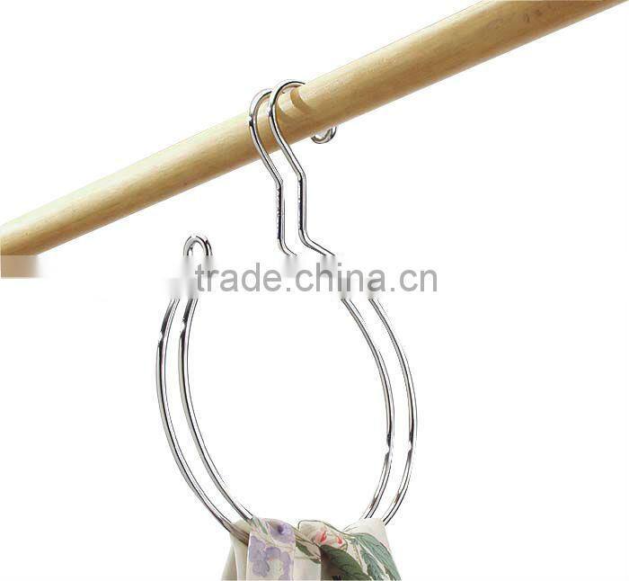 clothes hanger pole