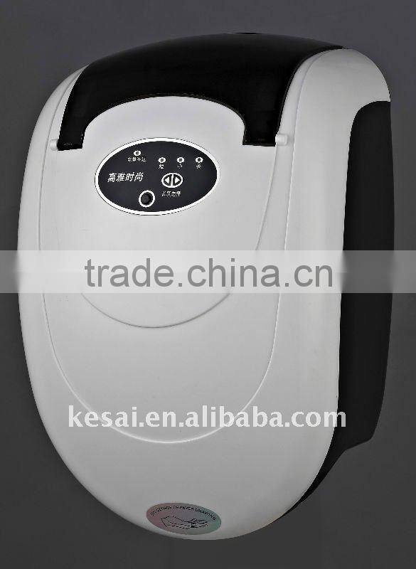 Ultraviolet ray sterilizing Paper towel hand free dispenser