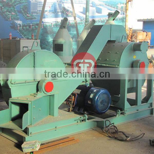 Wood chipper and wood crusher combined in one machine