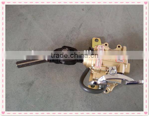 Different kinds of reverse device for tricycle