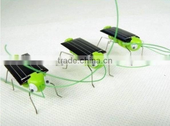 New arrival Solar Energy Toy Cockroach/ spider Green gift solar toy for kids