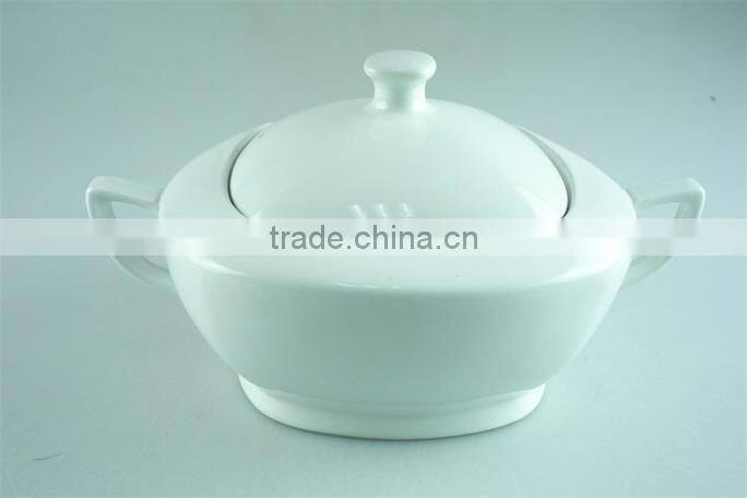 White ceramic porcelain soup tureen large tureen with lid & handles, square soup tureen pot