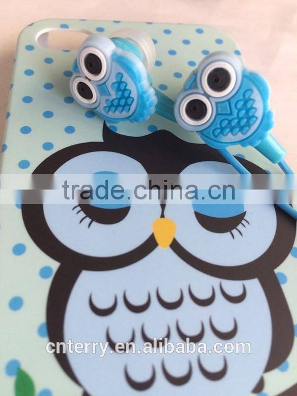 fashionable phone case and earphone set for iphone and samsung