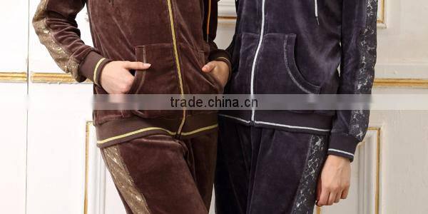 Warm winter velvet design couple pyjamas with zipper-up hoody classic family women pyjamas