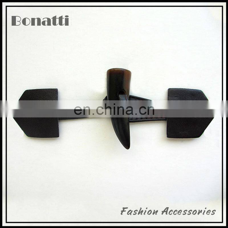 coat metal buckle leather toggle button