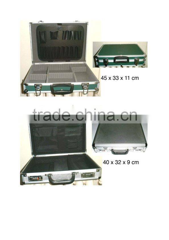 Fshional aluminum suitcase travel set with hard,cheap suitcase for travelling in tool case