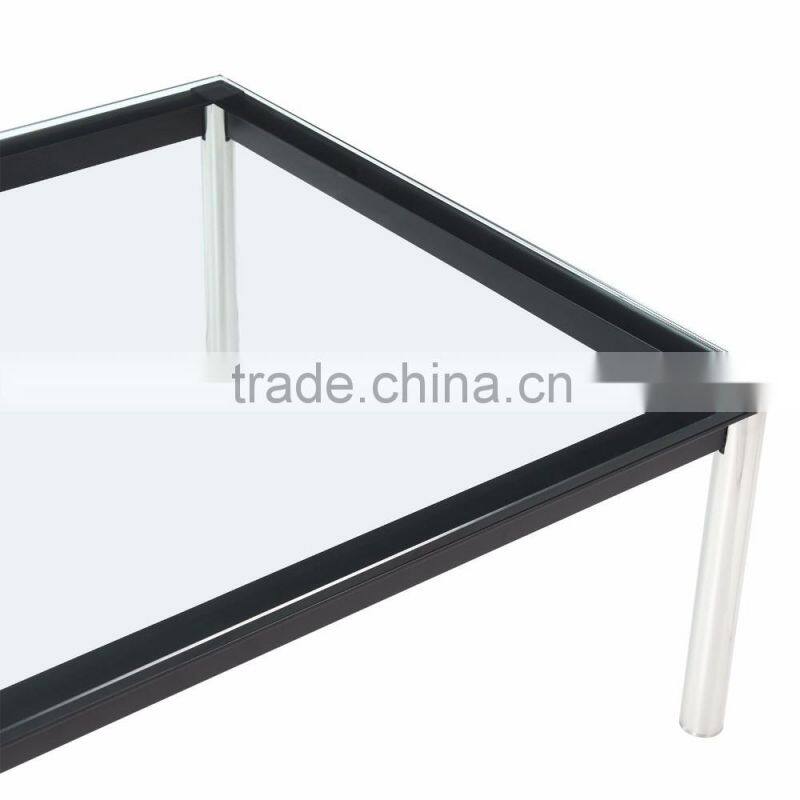 Eero Saarinen lounge Womb chair