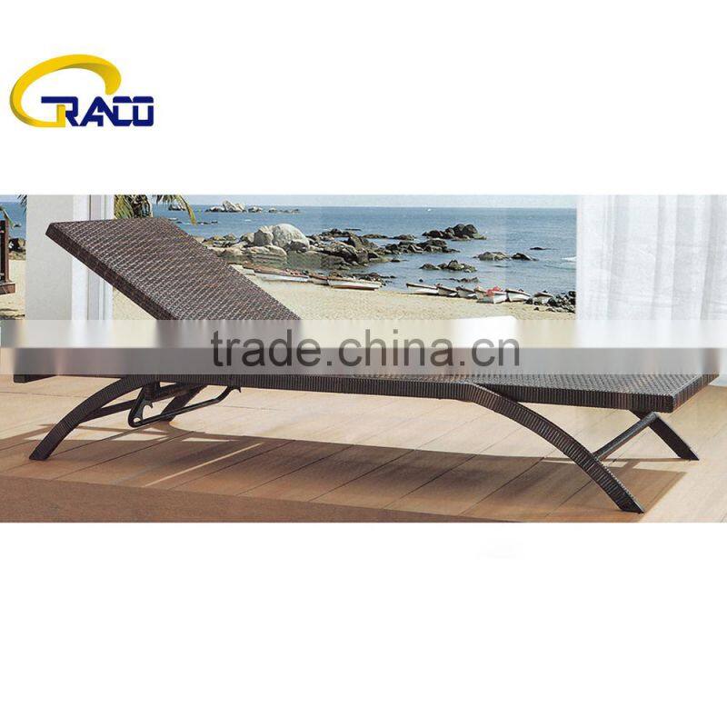 Cheap rattan Sun Lounger