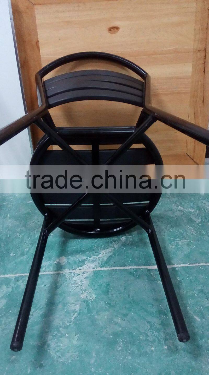 Cheap and comfortable plastic wood chair with aluminum frame