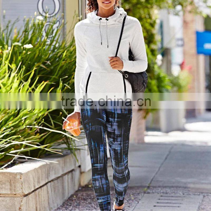 Wholesale Women's Hoodie Sweatshirts High-cut Neck Kangaroo Pocket Hoody for Female Custom