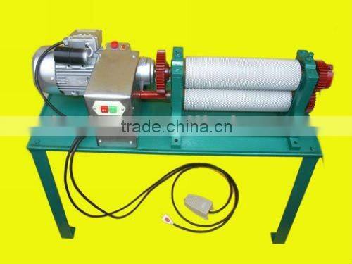 Cinobee beeswax foundation Coining Roller