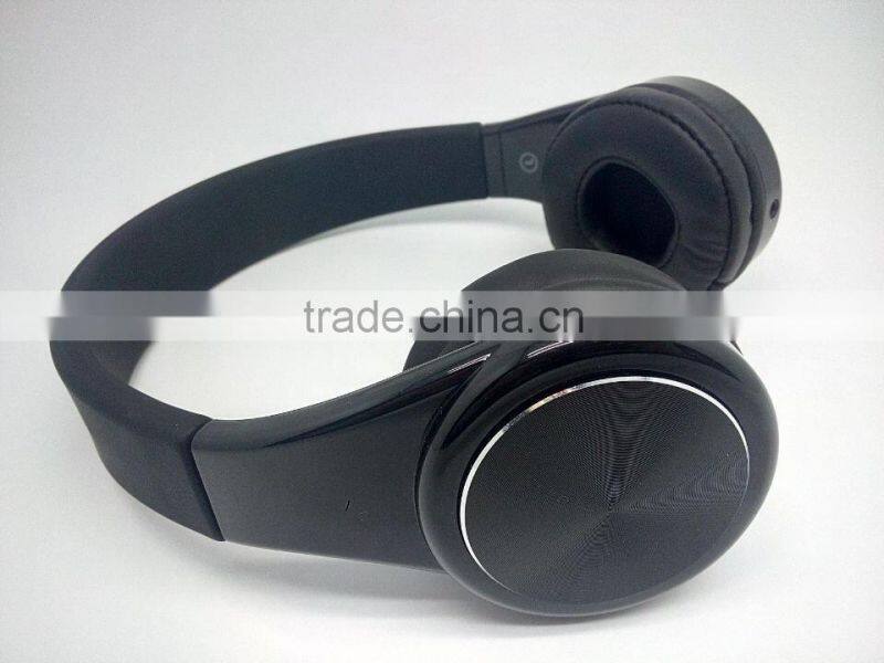Premium design headset with microphone