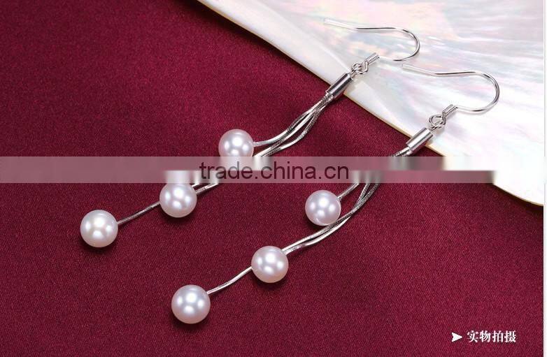 Low Price Artificial Pearl Chandelier Earrings for women