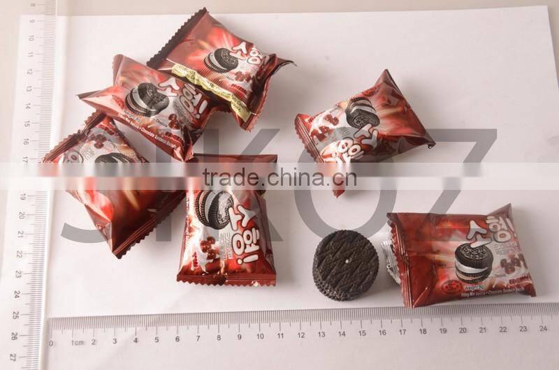 SK-W040 vanilla&Chocolate sandwich biscuit