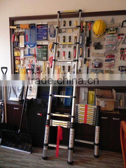 2012 hot sale aluminum telescopic ladder