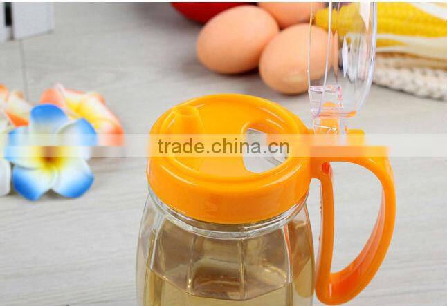 550ml 18oz Kitchen use Glass oil bottle vinegar jar with plastic lid