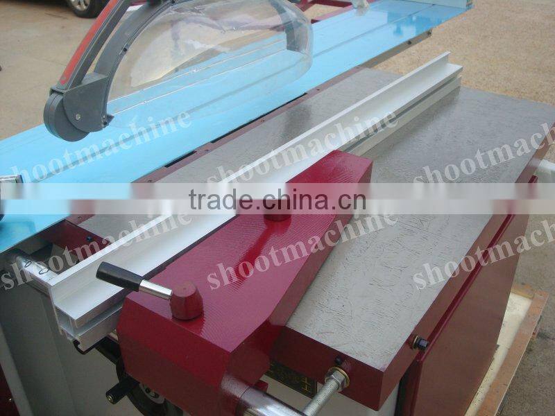 wood cutting panel saw SHV8 with Dimensions sliding table 3200*370mm and Gross cut capacity 3200mm