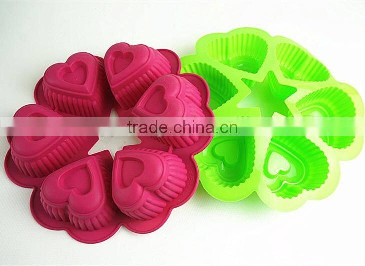11052 Six Holes Heart Shaped Cake Mould Silicone Mould