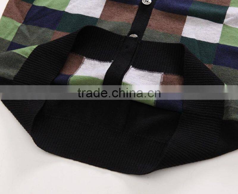 100% fine wool men's knitwear cardigan with check pattern