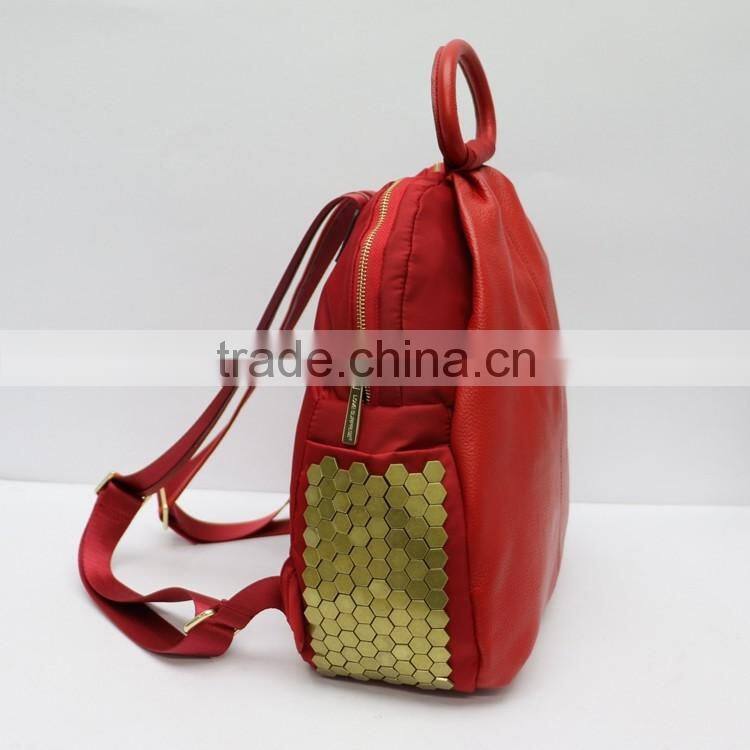 The new red embossed leather casual backpack, Wemen handbags