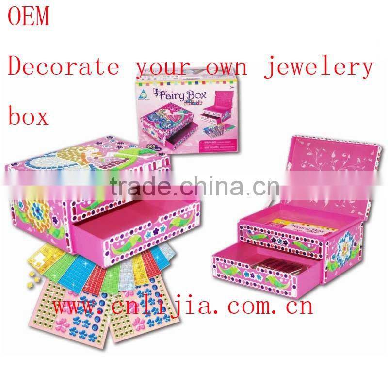 Decorate your own jewellery