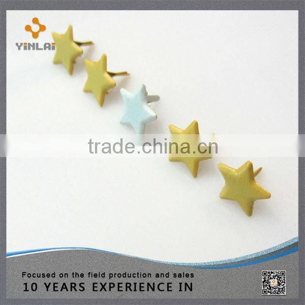 Fashion colorful star shaped metal brad
