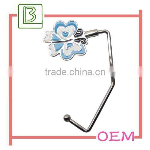 Heart shaped shinny rhinestones unfolding purse hook