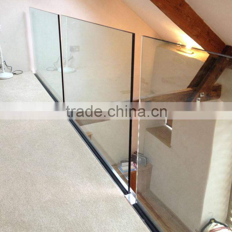 Indoor Frameless Tempered Glass Balustrade YG-B1117