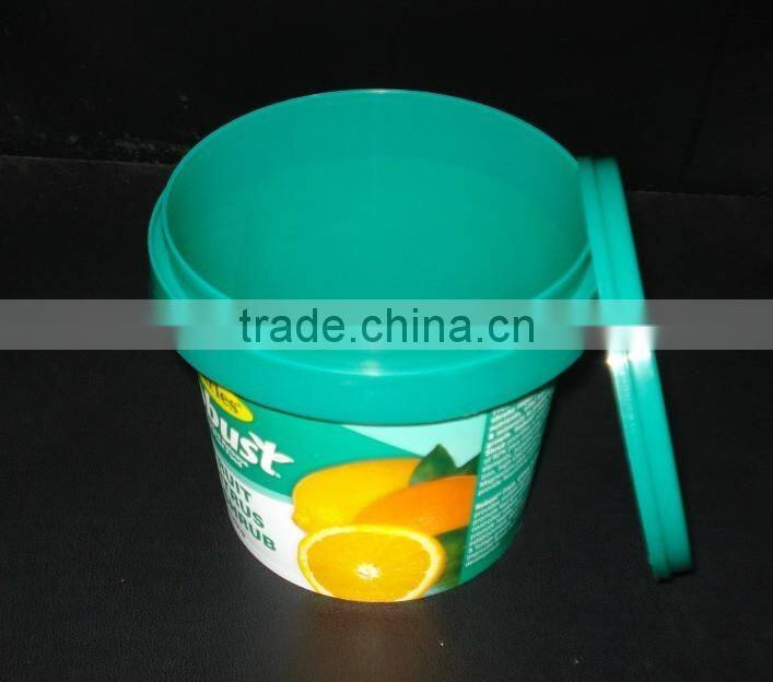 plastic snacks container