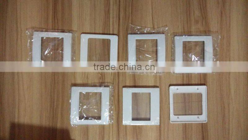 Automatic electrical socket/switch socket packaging machine/Flow packing machine