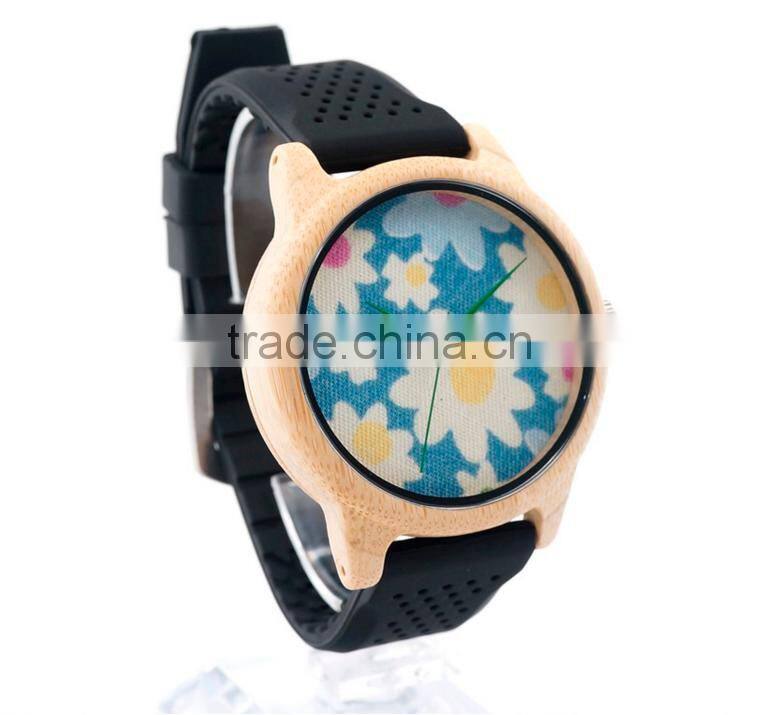 Hot sale type Silicone strap wrist watches for female and male wood watch with your logo