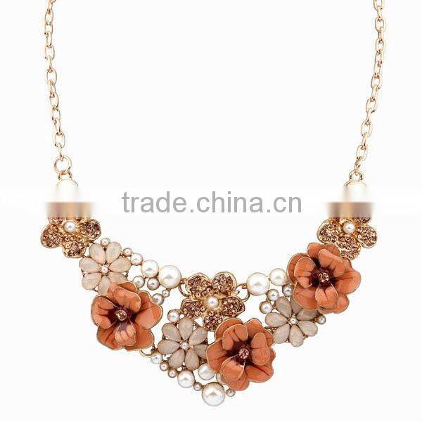 New Russia Style Flower Choker Collar Vintage Pendant Statement Necklace Women Necklaces & Pendants Fashion Necklaces for Women