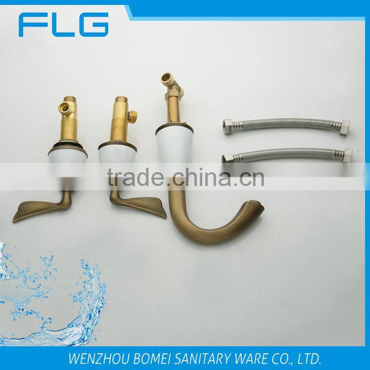 Luxury Double Handle Cold And Hot Water Brass Mixer Antique Basin Bathroom Faucet FLG607 With china